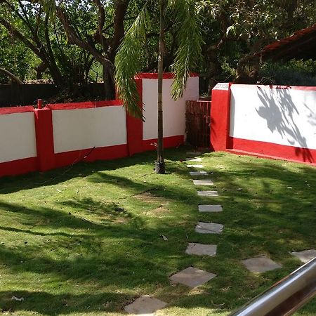 Hotel Mary Joey Baga Exterior foto