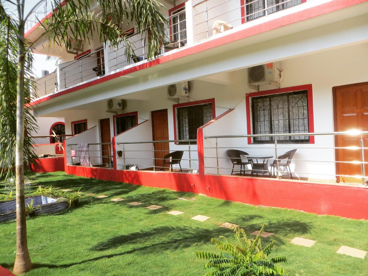 Hotel Mary Joey Baga Exterior foto
